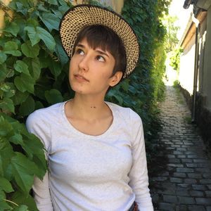 Meet your Posher, Francesca